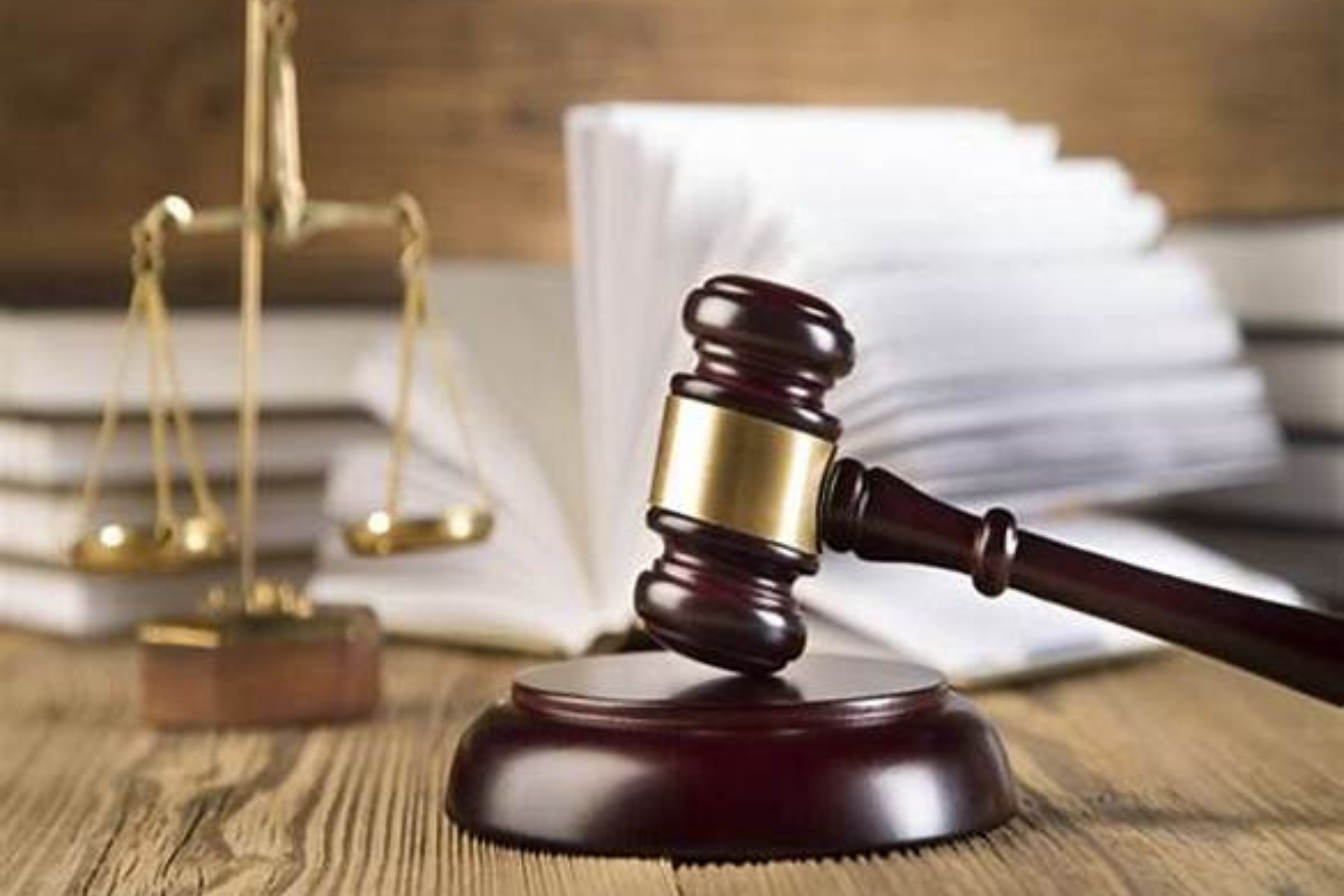 Legalease: Navigating Legal Processes with Confidence